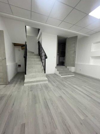 Офис оренда Парк Шевченко Сергія Єфремова вул. - фото 1