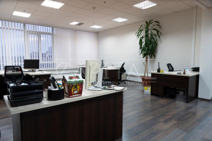 Оренда офісу,Загорівська, Лук'янівка - фото 1