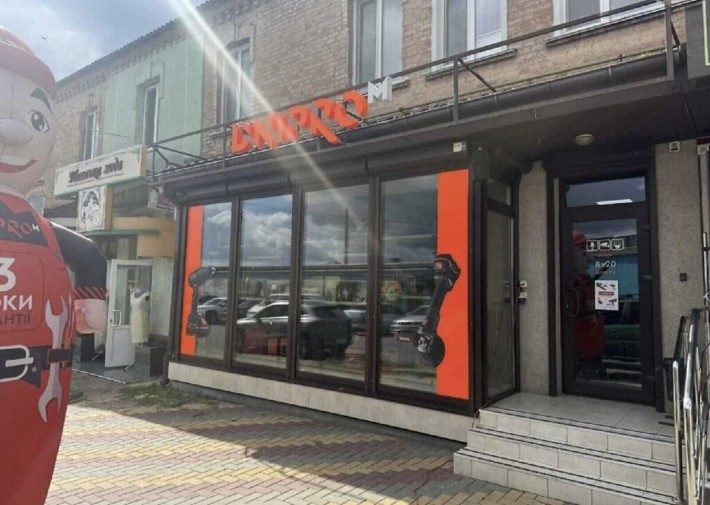 Оренда комерційного приміщення у районі Центрального ринку - фото 1