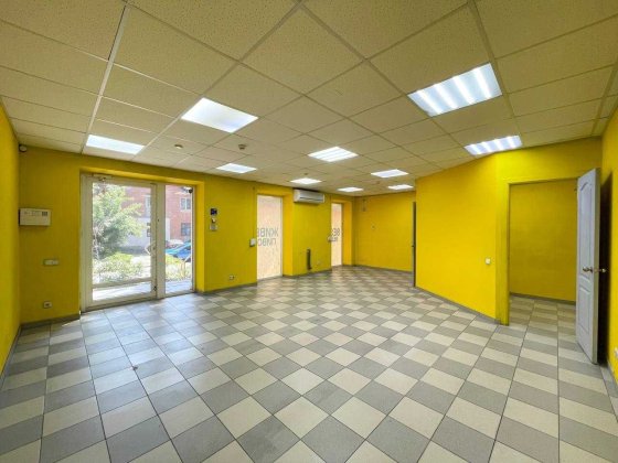 Сдам помещение 42,4 кв.м. р-н ул. Калиновая/пр. Слобожанский Дніпро