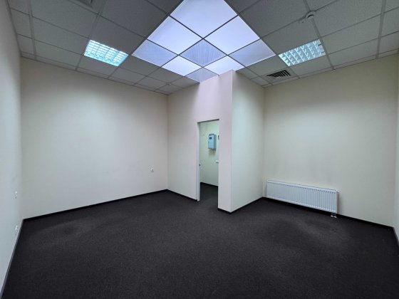 Офіс в БЦ на Подолі, 26 м.кв., власник Киев