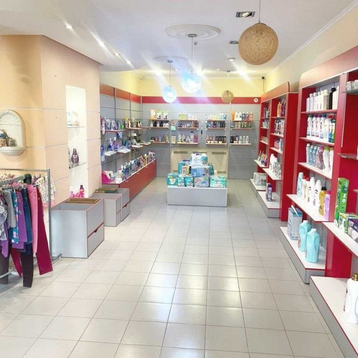 Здам магазин на Робочій 61 м2 - фото 1