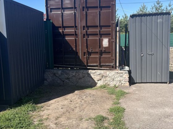 Кайтернир в аренду под склад.Район Клинцовский рынок