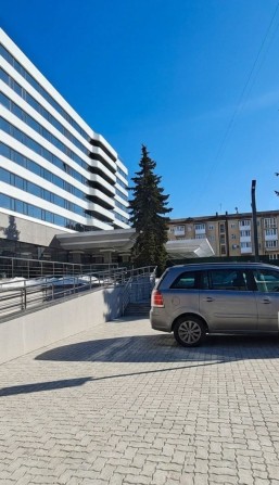 Оренда офісу/торгової площі майдан Перемоги - фото 1