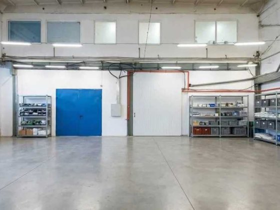 Сдам отличное производственно складское помещение 600м2. Правый берег Дніпро