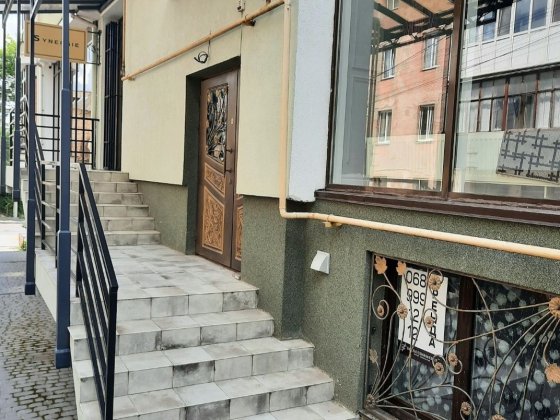 Центр.ПАРКОВКА.ЄВРО.Площа S = 121 m2. Вінниця