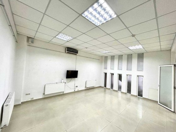 Оренда комерційного приміщення у  центрі міста. 2 кабінети, 69 кв.м Вінниця