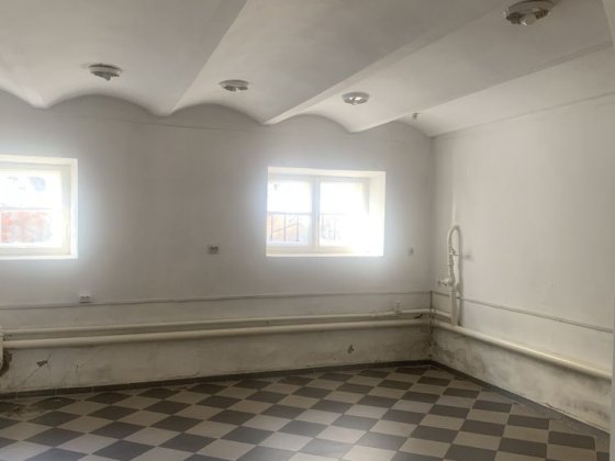 Здам приміщення р-н Корбутовки