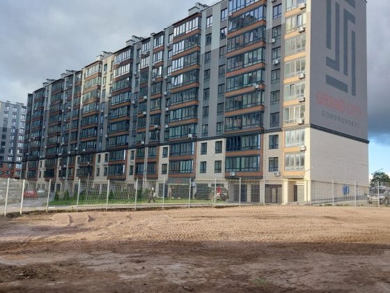 Оренда. Парковка для автомобілів. Супер площадка під бізнес