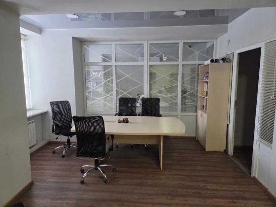 Здам приміщення з окремим входом Запорожье