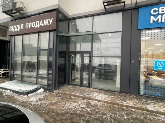 Оренда комерційного приміщення 46 кв.м. в ЖК Лебединий Київ