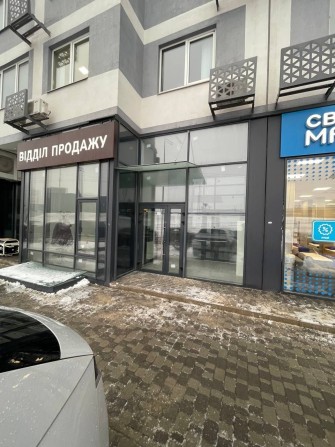 Оренда комерційного приміщення 46 кв.м. в ЖК Лебединий - фото 1