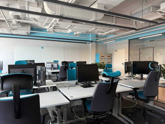 Без %! Оренда сучасного офісу в БЦ м. Олімпійська (1800 кв.м.)