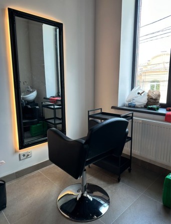 Здам робоче місце перукаря - фото 1