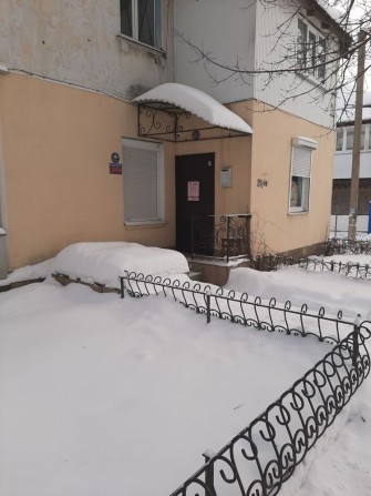 Здам приміщення під сферу послуг - фото 1