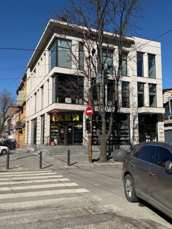 Аренда помещения 105м2 в Центре, Короленко, ЦУМ - фото 1