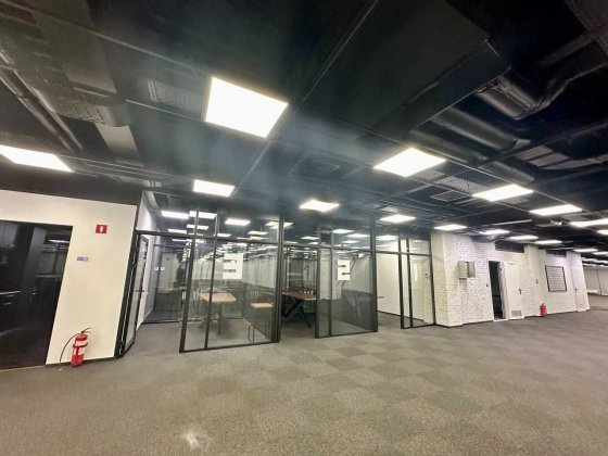 Оренда Офіс 2300 м2 вул. Гетьмана Вадима (Індустріальна) 6 в м.Києві Киев