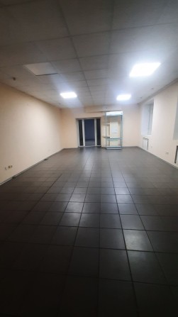 Аренда помещения с ремонтом в центре города - фото 1