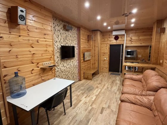 Без% Оренда приміщення офісу салону Мега Сіті Харківське шосе 19