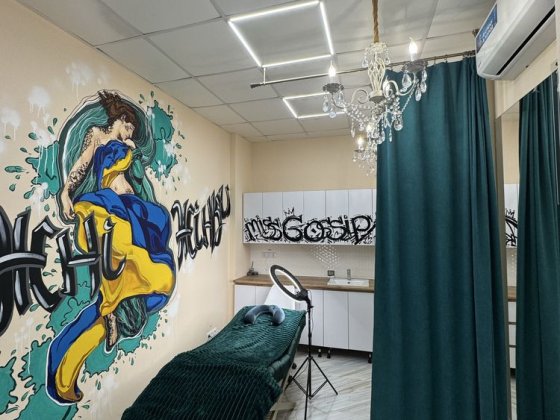 Оренда кабінету косметолога/масажиста/лазеру у центрі Києва (Хрещатик) Киев