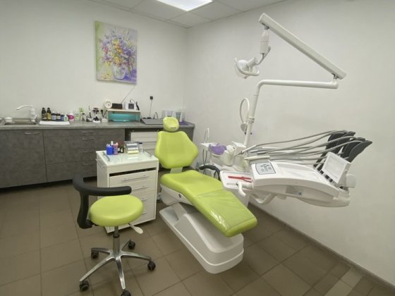 Оренда стоматологічного кабінету в Києві метро Контрактова площа