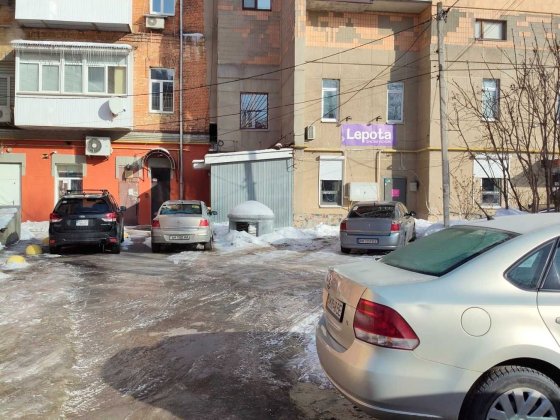 Здається в оренду приміщення під магазин, офіс, центр Житомир