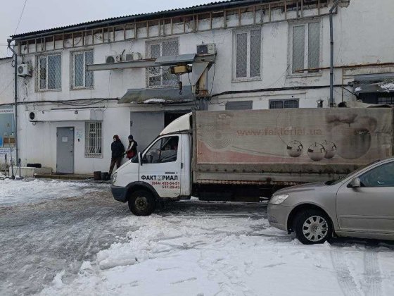 Сдается помещениепод склад с офисом центр. р-н Дніпро