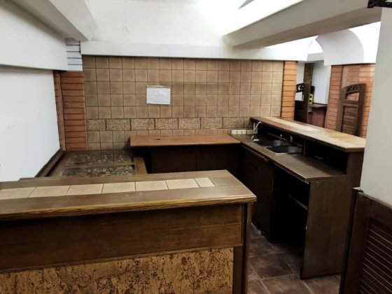 Сдам цокольное помещение на красной линии пр. Д. Яворницкого Дніпро