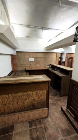 Сдам цокольное помещение на красной линии пр. Д. Яворницкого - фото 1