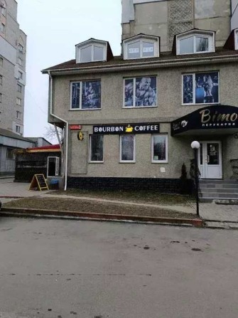 Здається в оренду комерційне приміщення на вул. Олега Антонова - фото 1