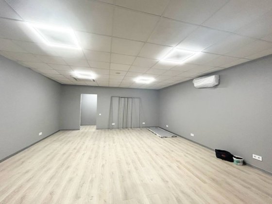 Сдам помещение, офис, кабинет на Яворницкого, центр Дніпро