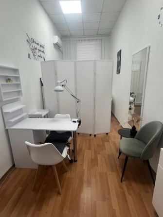 Оренда манікюрного робочого місця - фото 1