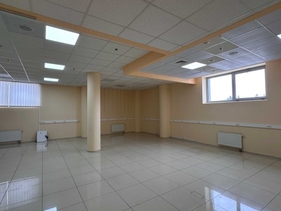 Оренда офісного приміщення 102м поруч з ринком Урожай Вінниця