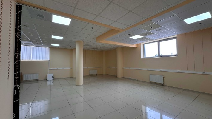 Оренда офісного приміщення 102м поруч з ринком Урожай - фото 1