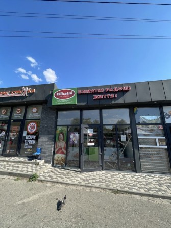 Аренда помещения на ТОПОЛЕ рядом с кинотеатром СИЧ - фото 1