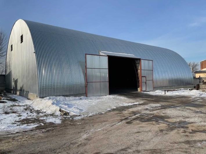 Аренда Помещение Ангар Склад 585м2 Производство Красный Камень - фото 1