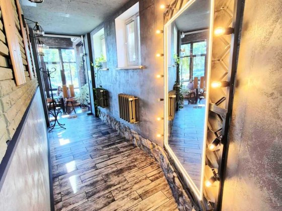 Здам в оренду приміщення під ресторан, кафе, виробничий цех в центрі.