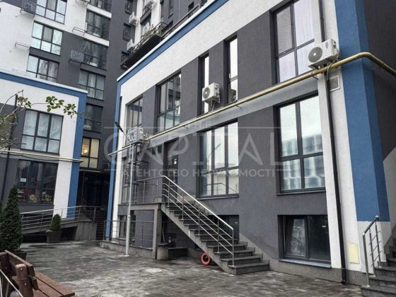 Комерційне приміщення  162 м² з ремонтом, фасад , ЖК Рівʼєра, Славутич Киев