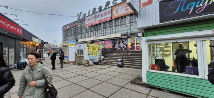 Оренда комерційної нерухомості 400 кв.м. на 1 поверху Універсаму. - фото 1