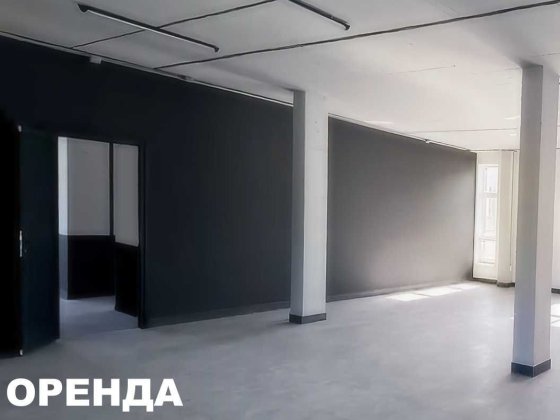 Велике приміщення 200 м.кв. Центр міста, біля Депоту, ціна 30 тис. грн