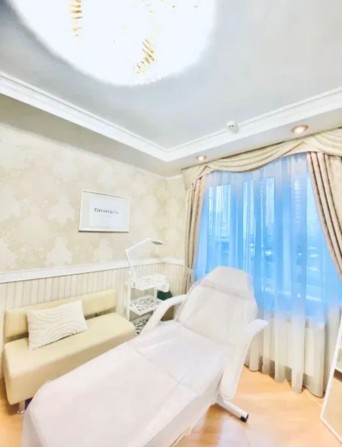 Почасовая и подневная аренда кабинета район River Mall. - фото 1