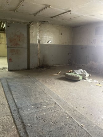 Аренда  помещения 10,5 Х 6 Х 2,5 метра. Хранения  вещей на Бабурке - фото 1