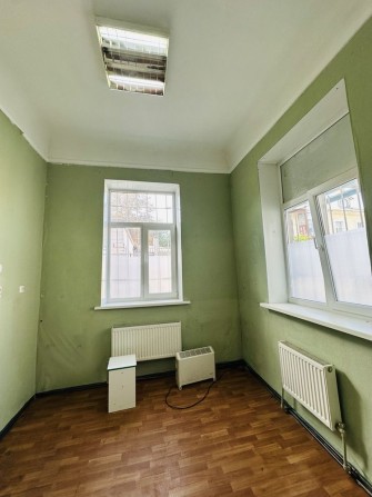 Аренда офиса 18м2 в центре города. - фото 1