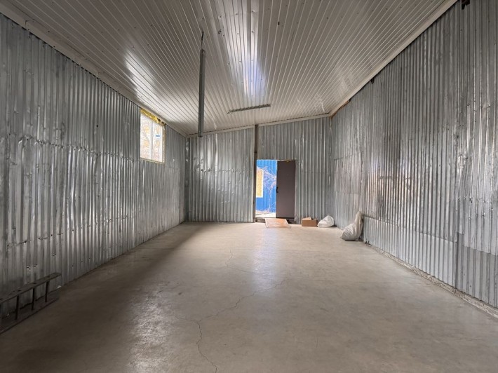 Оренда сухого складу. Правий берег, пр-т Богдана Хмельницького - фото 1