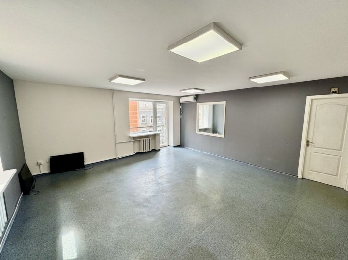 Сдам 2-х комнатный офис с балконом Центр Глинки Европейская Мост Сити - фото 1