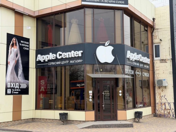 Оренда торгового приміщення в Центрі міста Ціна 300 грн за м2. - фото 1