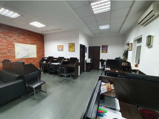 Сдам  офис Центр (ул.Глинки) Автономное газовое отопление Дніпро