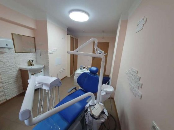 Здам в оренду позмінно стоматологічний кабінет