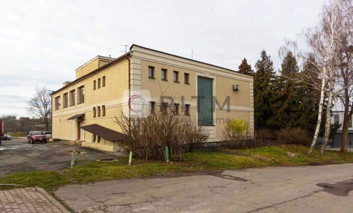 Оренда фасадного приміщення під медичний центр, Львів. Без комісії. - фото 1