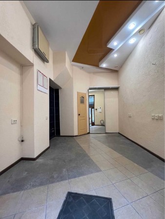 Оренда комерційного приміщення, вул. Крехівська. 9000 грн. - фото 1